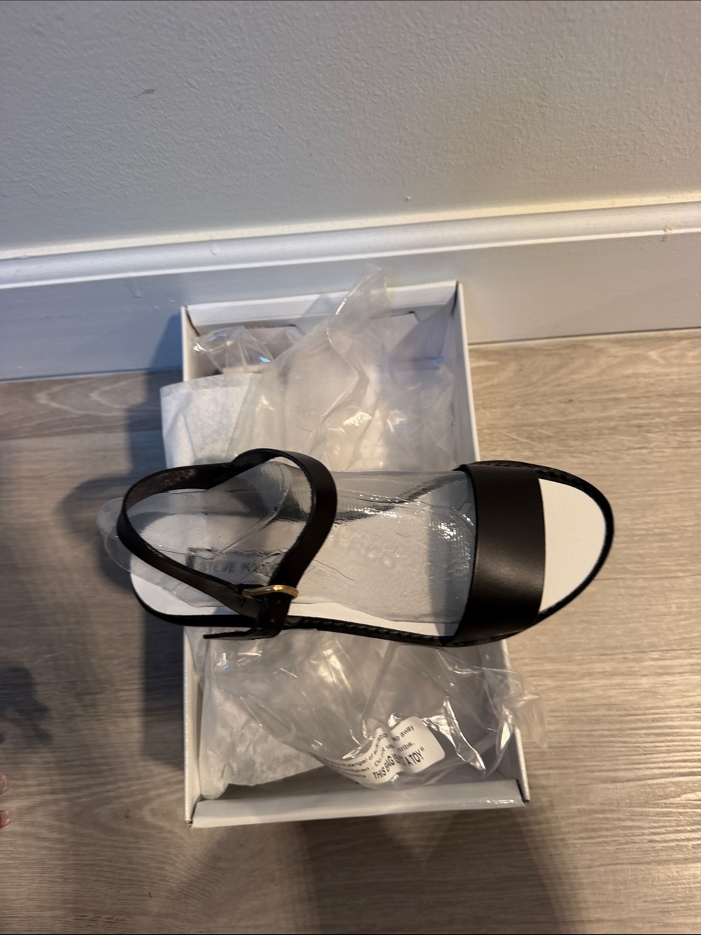 Steve Madden Black Leather Slingback Sandal - Picture 3 of 7